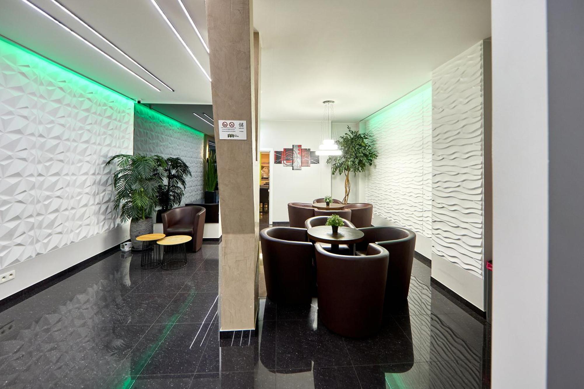 Hotel Center 2*